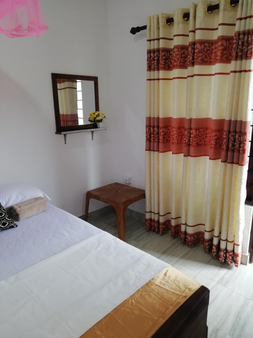Habitación en casa particular Bas Anuradhapura